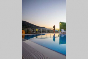 Fabulous Villa With Private Swimming Pool,Söğüt
